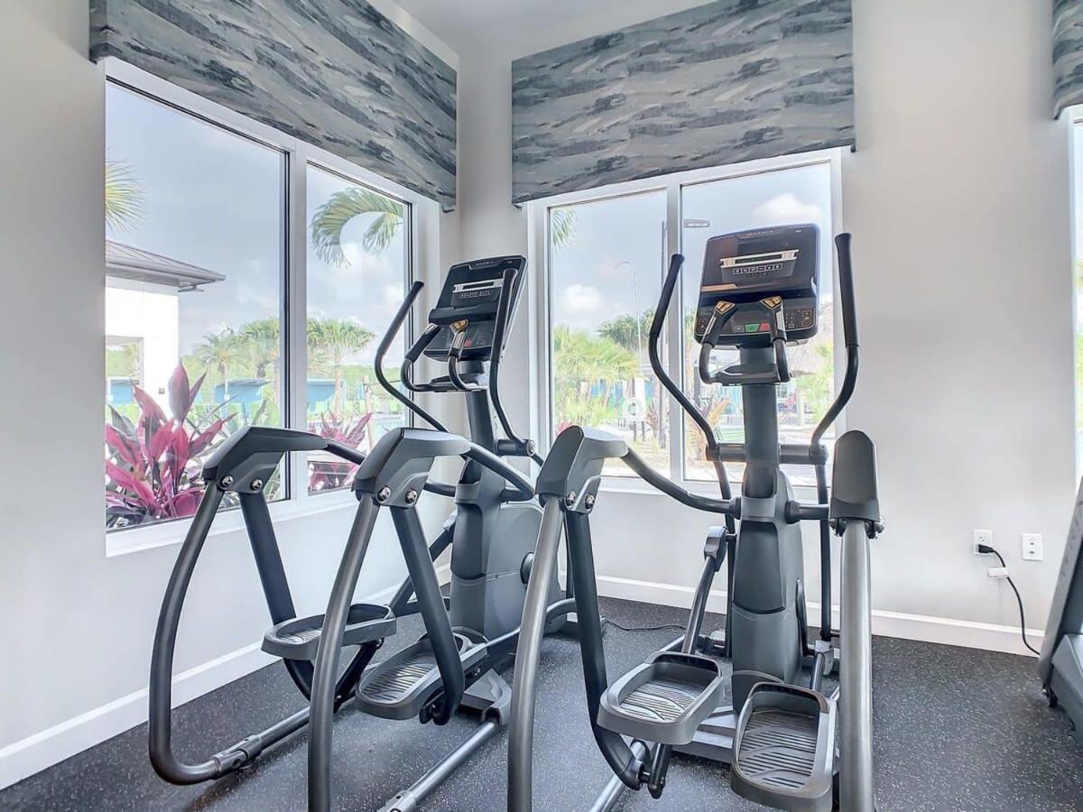 Gorgeous 2Br Lakeview Condo With Waterpark Kissimmee Ngoại thất bức ảnh