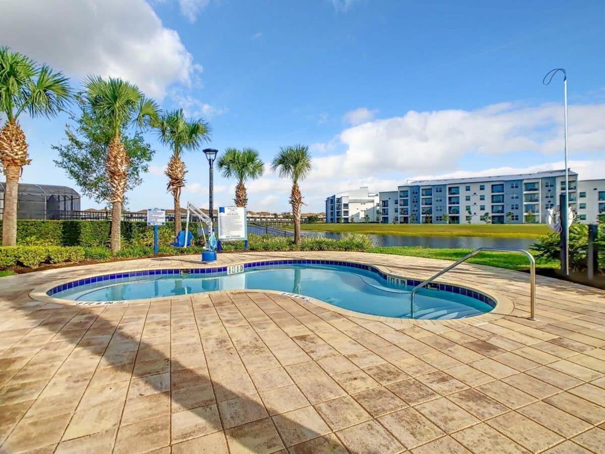 Gorgeous 2Br Lakeview Condo With Waterpark Kissimmee Ngoại thất bức ảnh