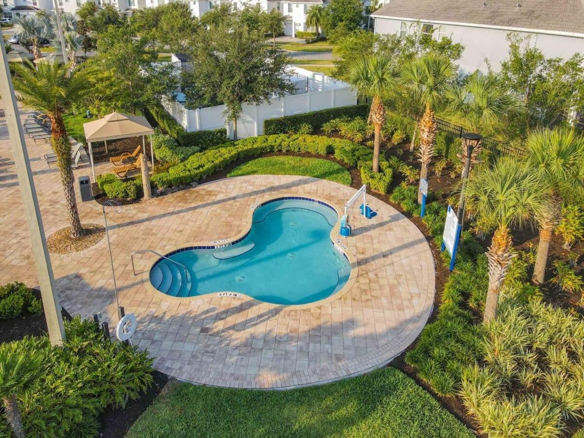 Gorgeous 2Br Lakeview Condo With Waterpark Kissimmee Ngoại thất bức ảnh