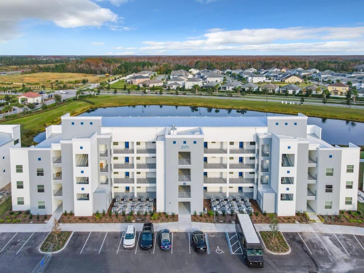 Gorgeous 2Br Lakeview Condo With Waterpark Kissimmee Ngoại thất bức ảnh