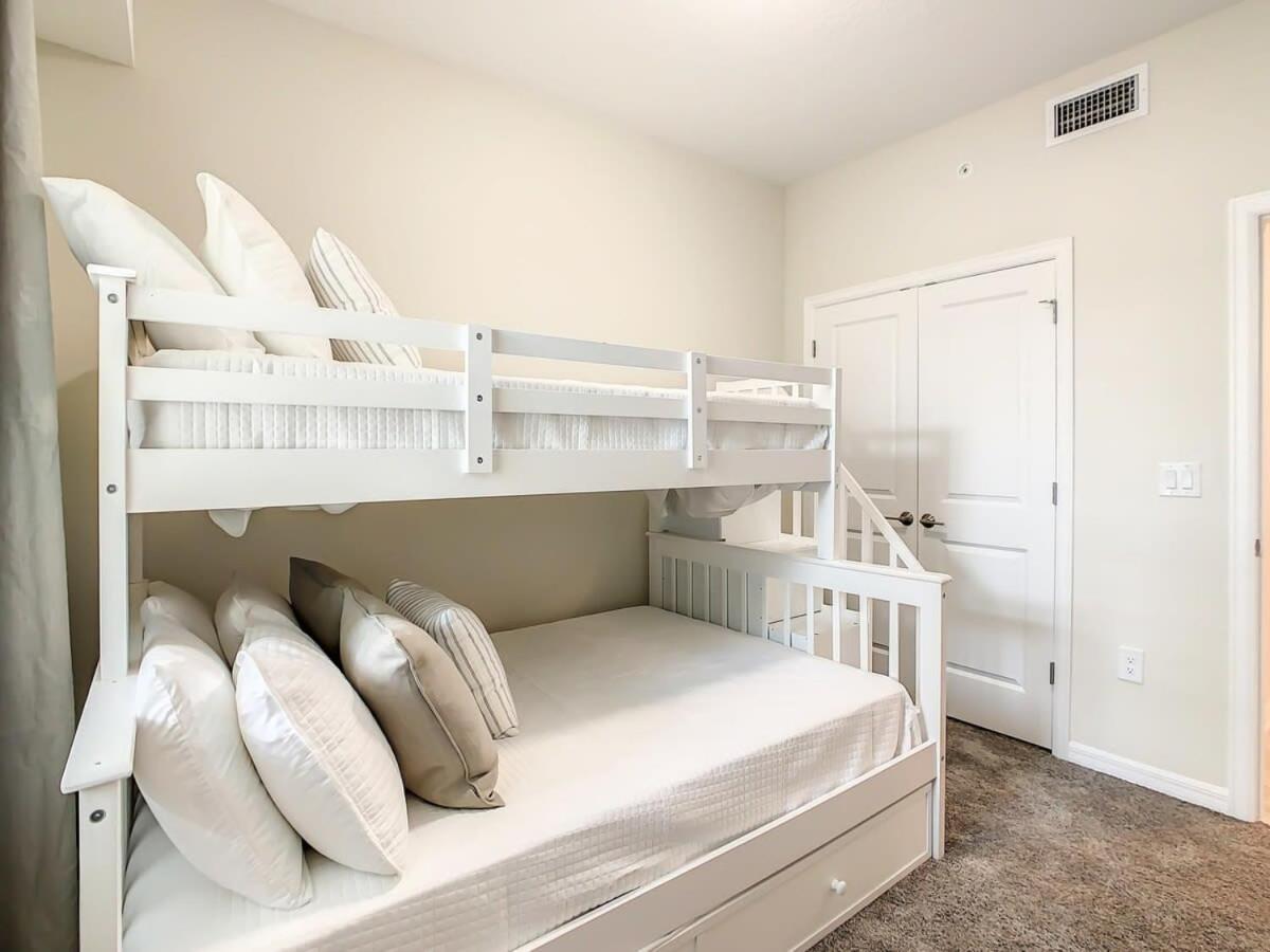 Gorgeous 2Br Lakeview Condo With Waterpark Kissimmee Ngoại thất bức ảnh